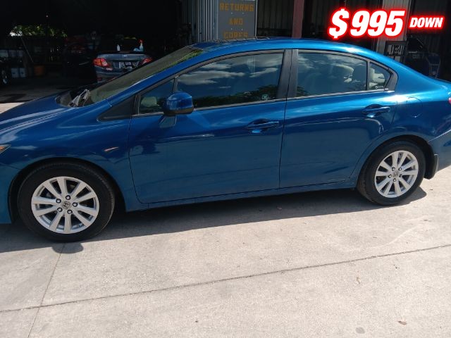 Honda Civic Sedan Vehicle Image 02