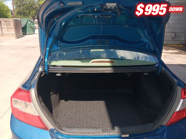 Honda Civic Sedan Vehicle Image 05