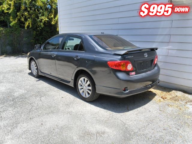 Toyota Corolla Vehicle Image 03