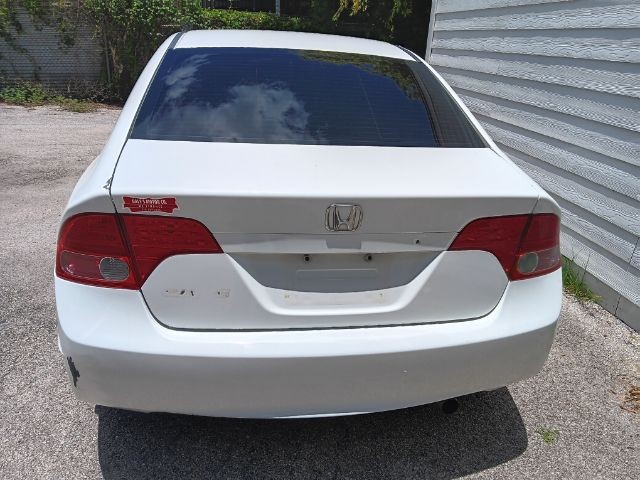 Honda Civic Sedan Vehicle Image 04