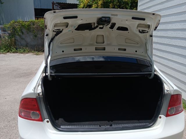 Honda Civic Sedan Vehicle Image 05