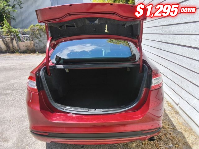 Ford Fusion Vehicle Image 07
