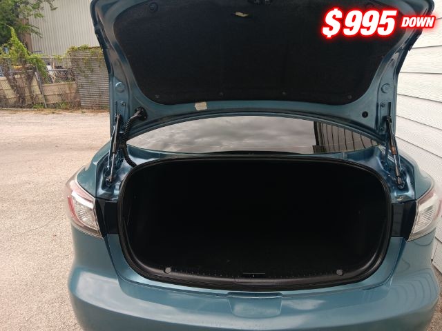 Mazda Mazda3 Sedan Vehicle Image 05