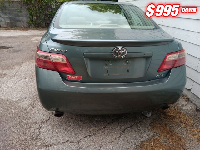 Toyota Camry Vehicle Image 04