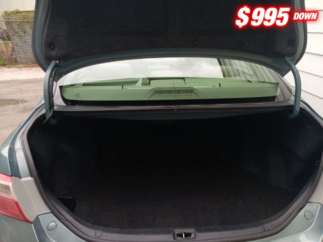 Toyota Camry Vehicle Image 05