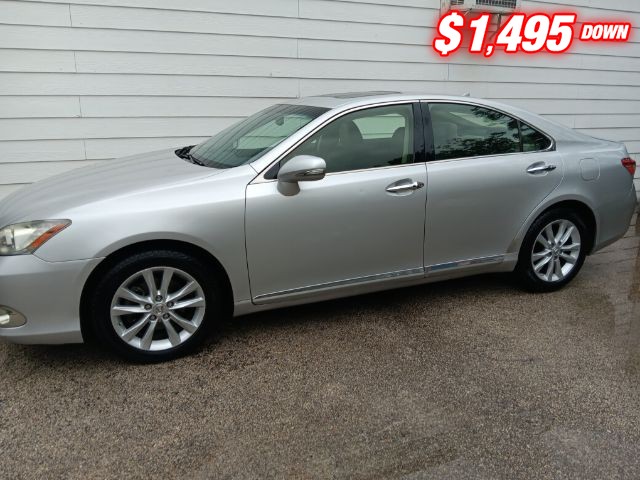 Lexus ES 350 Vehicle Image 02