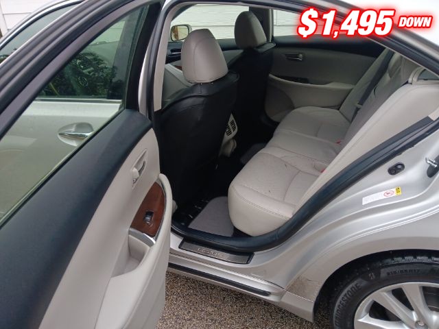 Lexus ES 350 Vehicle Image 07