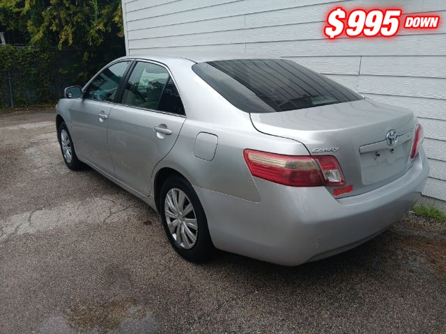 Toyota Camry Vehicle Image 03