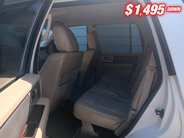 Ford Expedition Vehicle Image 07