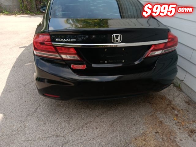 Honda Civic Sedan Vehicle Image 04