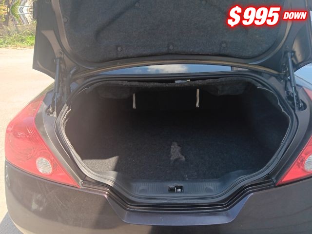 Nissan Altima Coupe Vehicle Image 05
