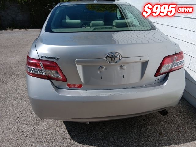 Toyota Camry Vehicle Image 04