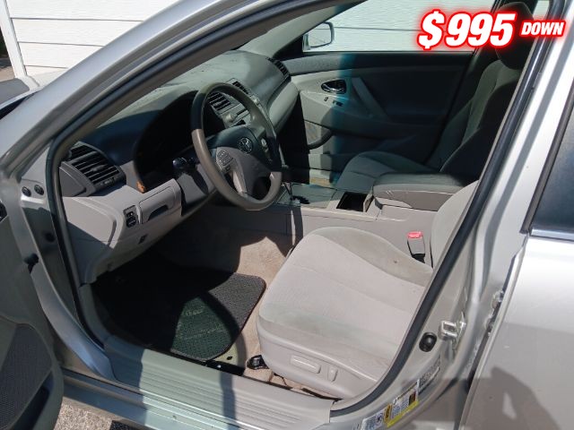 Toyota Camry Vehicle Image 06