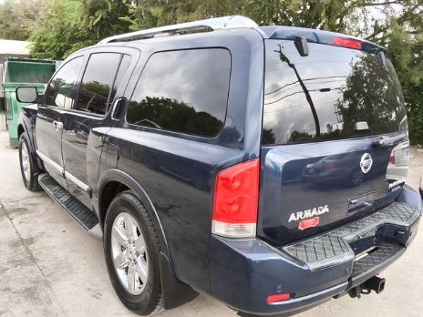 Nissan Armada Vehicle Image 04