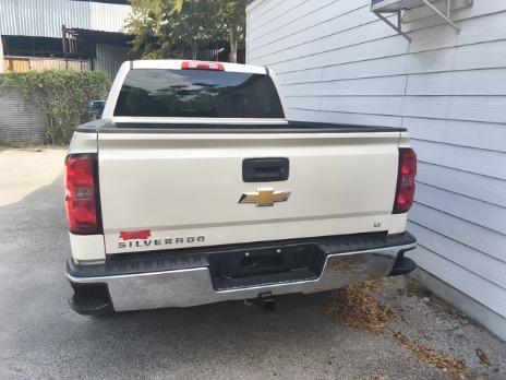 Chevrolet Silverado 1500 Vehicle Image 03