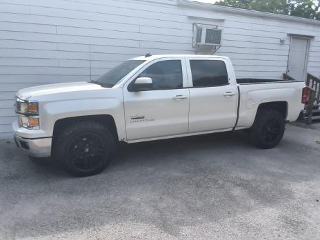 Chevrolet Silverado 1500 Vehicle Image 05