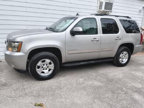 Chevrolet Tahoe Vehicle Image 03