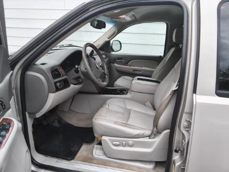 Chevrolet Tahoe Vehicle Image 06