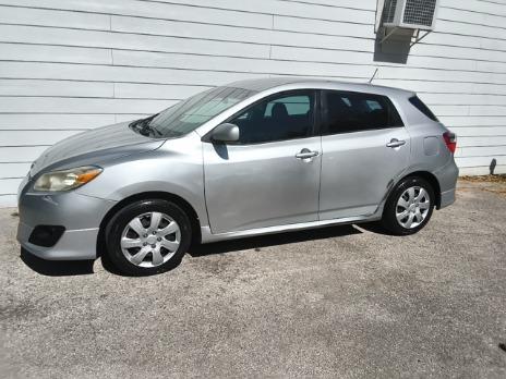 Toyota Matrix Vehicle Image 02