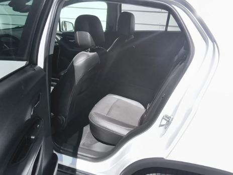Chevrolet Trax Vehicle Image 07