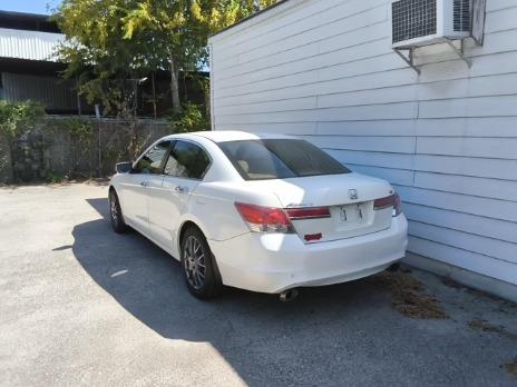 Honda Accord Sedan Vehicle Image 02