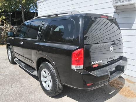 Nissan Armada Vehicle Image 04