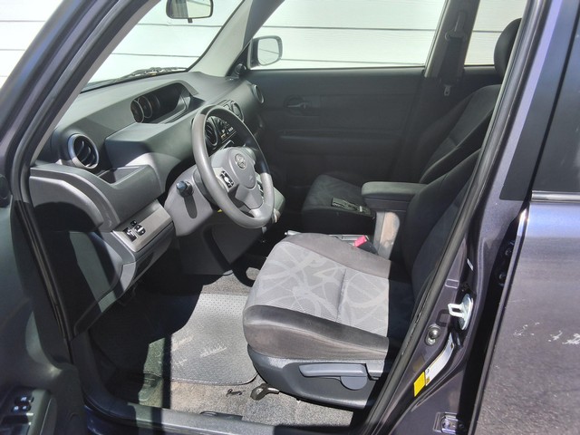 Scion xB Vehicle Image 07