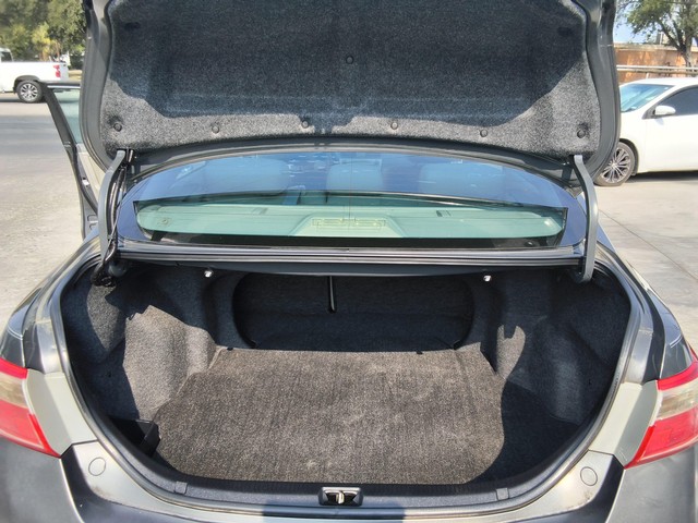 Toyota Camry Vehicle Image 07