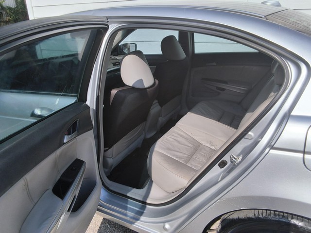 Honda Accord Sedan Vehicle Image 05