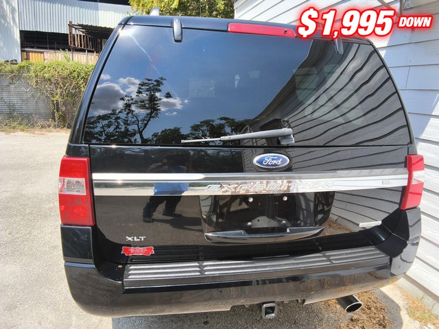 Ford Expedition EL Vehicle Image 02