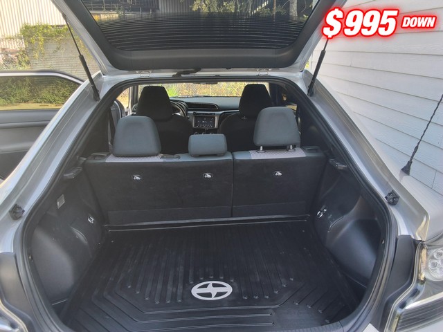 Scion tC Vehicle Image 06