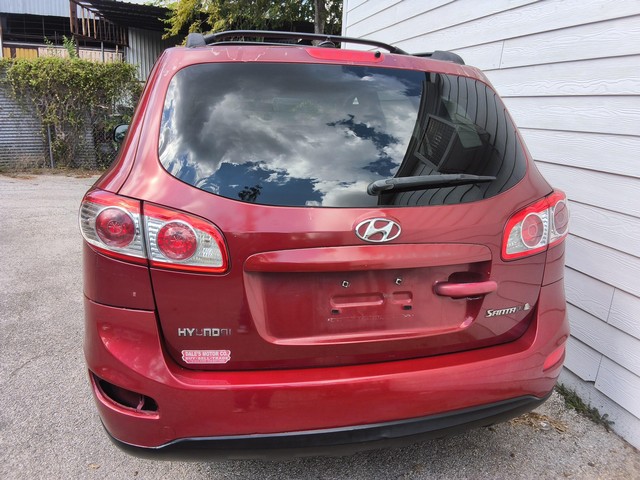 Hyundai Santa Fe Vehicle Image 03