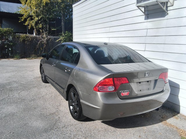 Honda Civic Sedan Vehicle Image 04