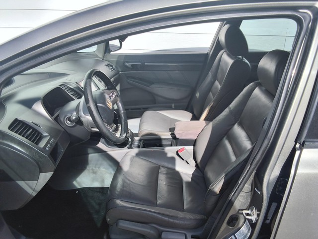 Honda Civic Sedan Vehicle Image 05