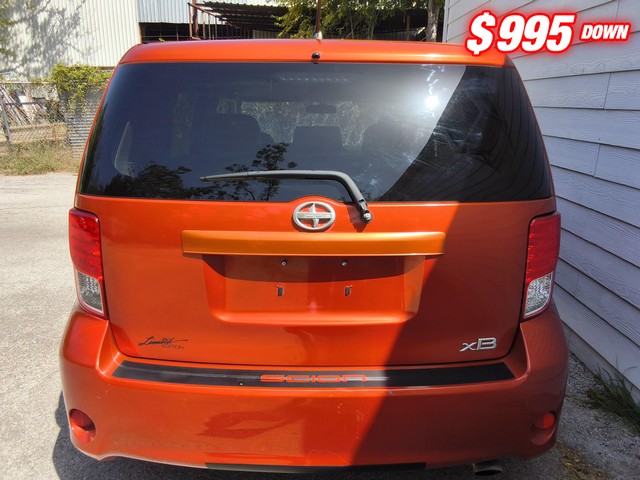 Scion xB Vehicle Image 04