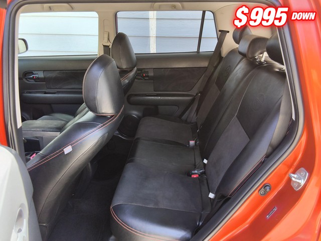 Scion xB Vehicle Image 06