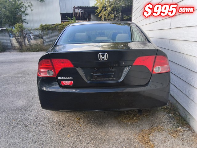 Honda Civic Sedan Vehicle Image 04