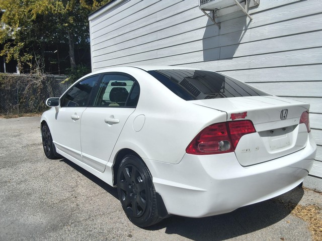 Honda Civic Sedan Vehicle Image 03