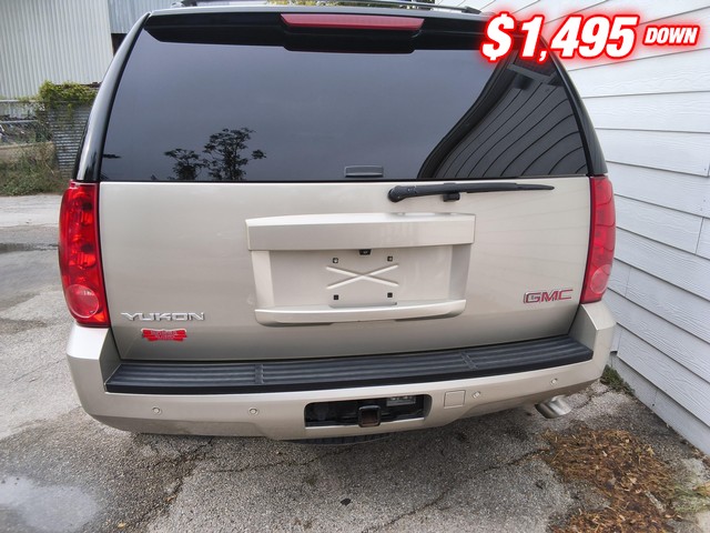 GMC Yukon Vehicle Image 04