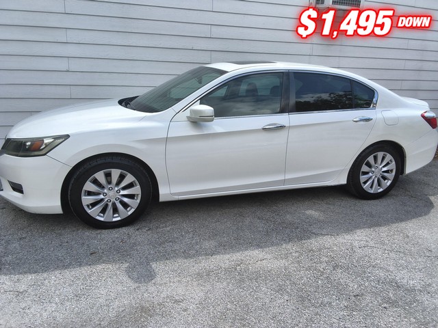 Honda Accord Sedan Vehicle Image 02