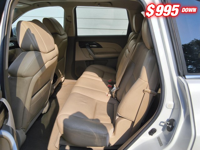 Acura MDX Vehicle Full-screen Gallery Image 06