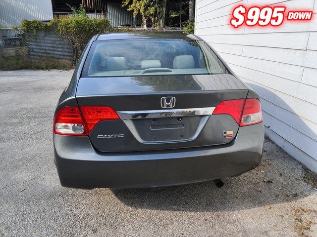 Honda Civic Sedan Vehicle Image 03