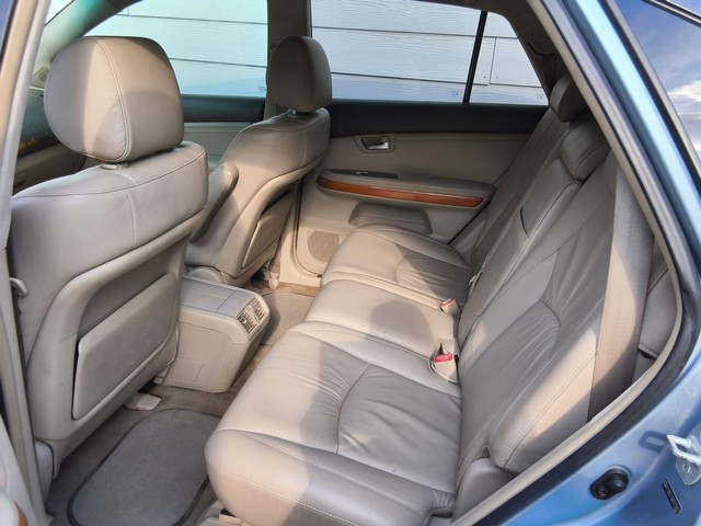 Lexus RX 330 Vehicle Image 05