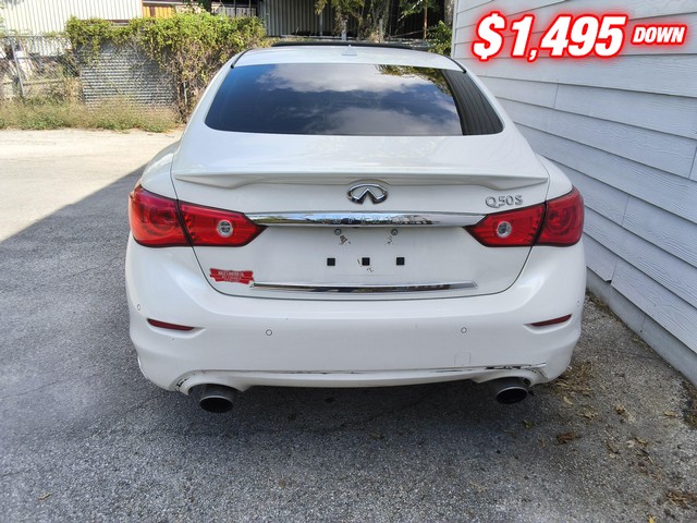 INFINITI Q50 Vehicle Image 02