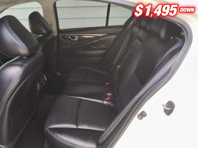 INFINITI Q50 Vehicle Image 05