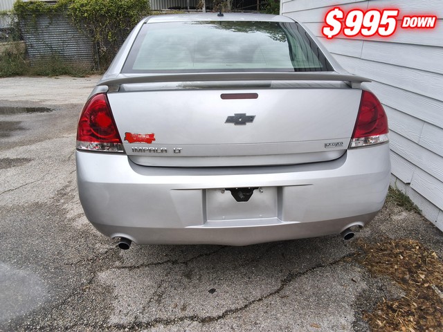 Chevrolet Impala Limited Vehicle Image 02
