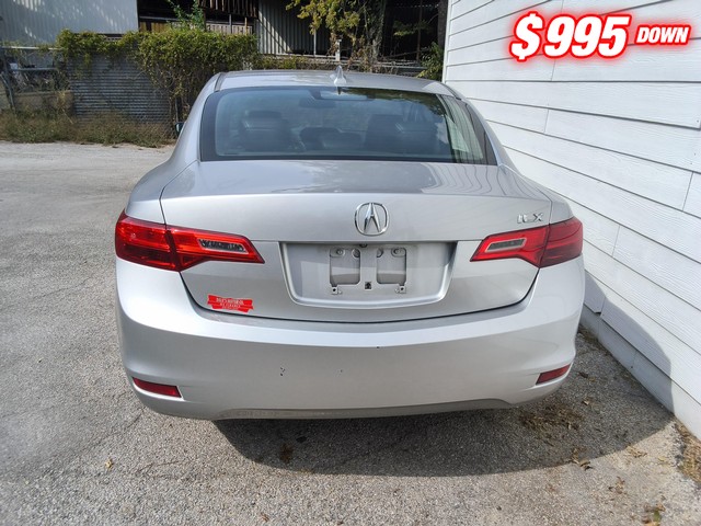 Acura ILX Vehicle Image 04