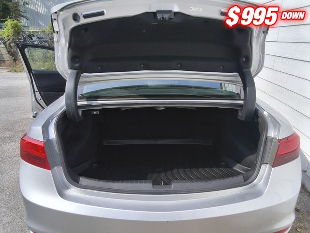 Acura ILX Vehicle Image 06