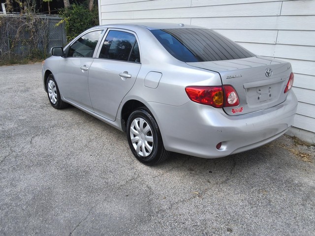 Toyota Corolla Vehicle Image 03