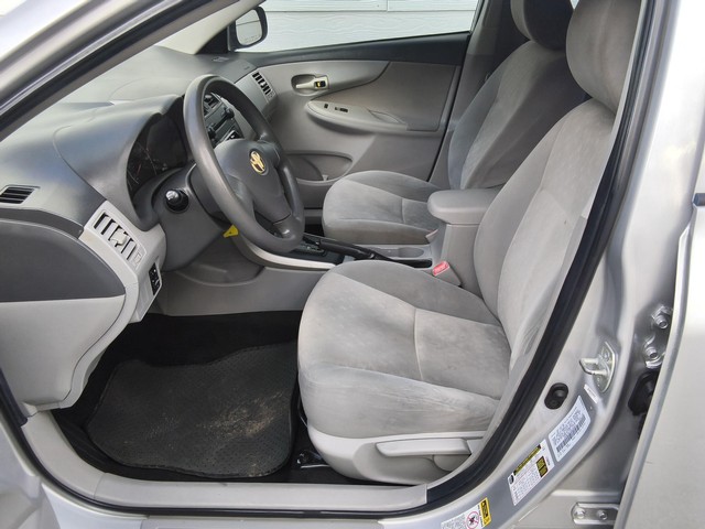 Toyota Corolla Vehicle Image 05